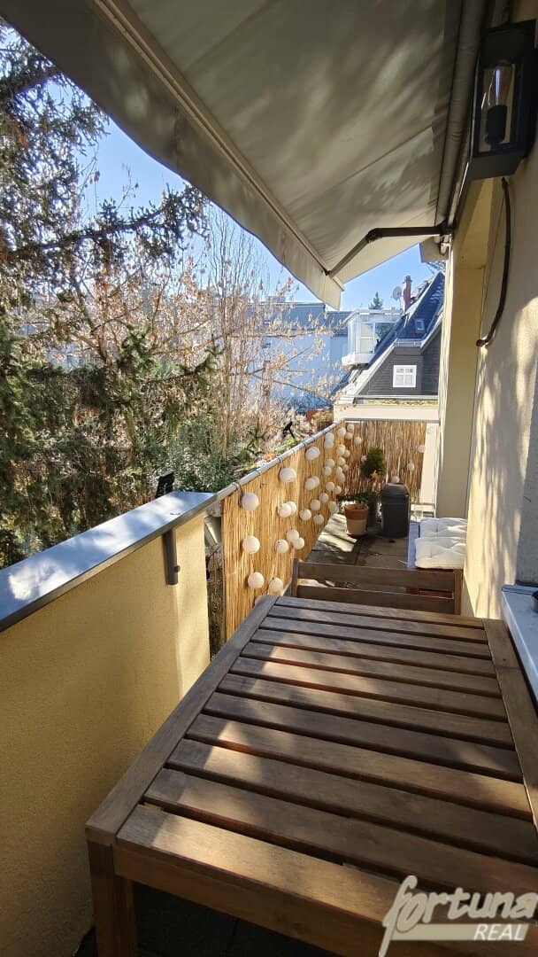 Dream apartment for sale in the quiet and exclusive part of Hietzing Including single garage