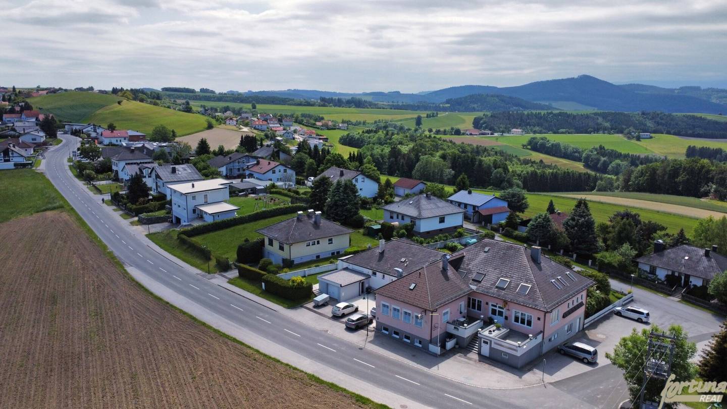 Besondere Großimmobilie mit vielfältigen Nutzungsmöglichkeiten im Herzen der Buckligen Welt