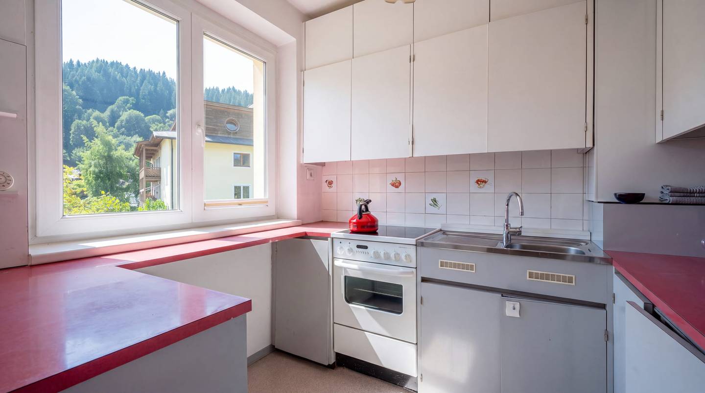 Helle Wohnung mit Balkon und Garage in ruhiger Wohnlage