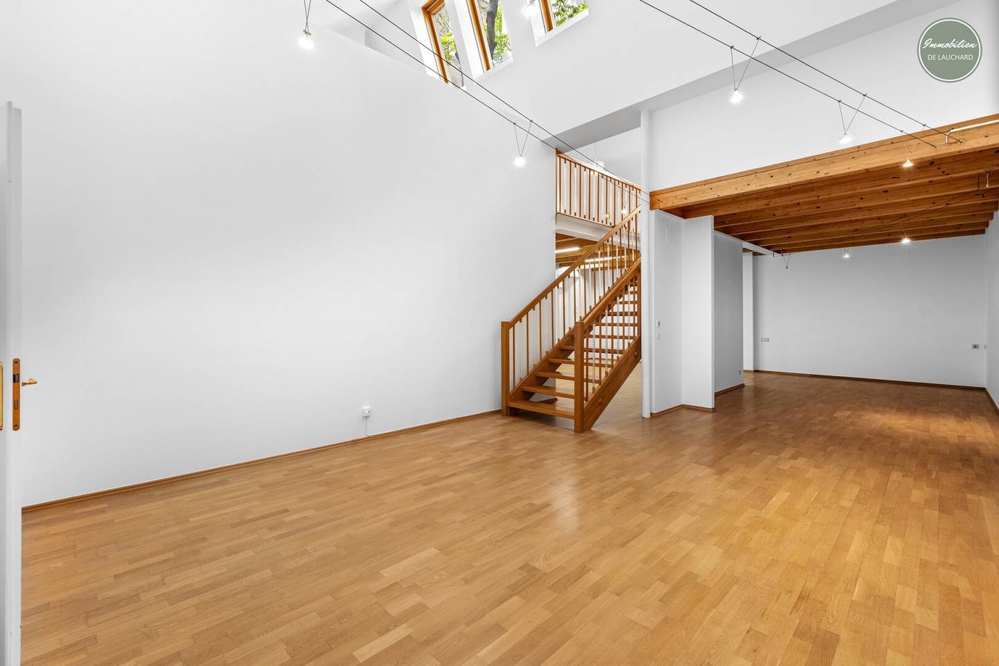 City Loft | 5-room apartment with 187m² | Maisonette in courtyard location