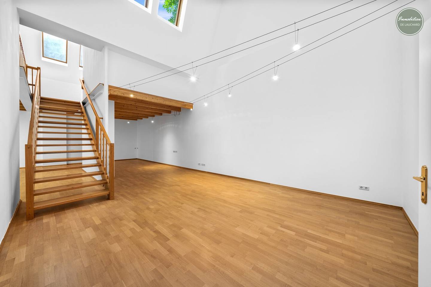 City Loft | 5-room apartment with 187m² | Maisonette in courtyard location