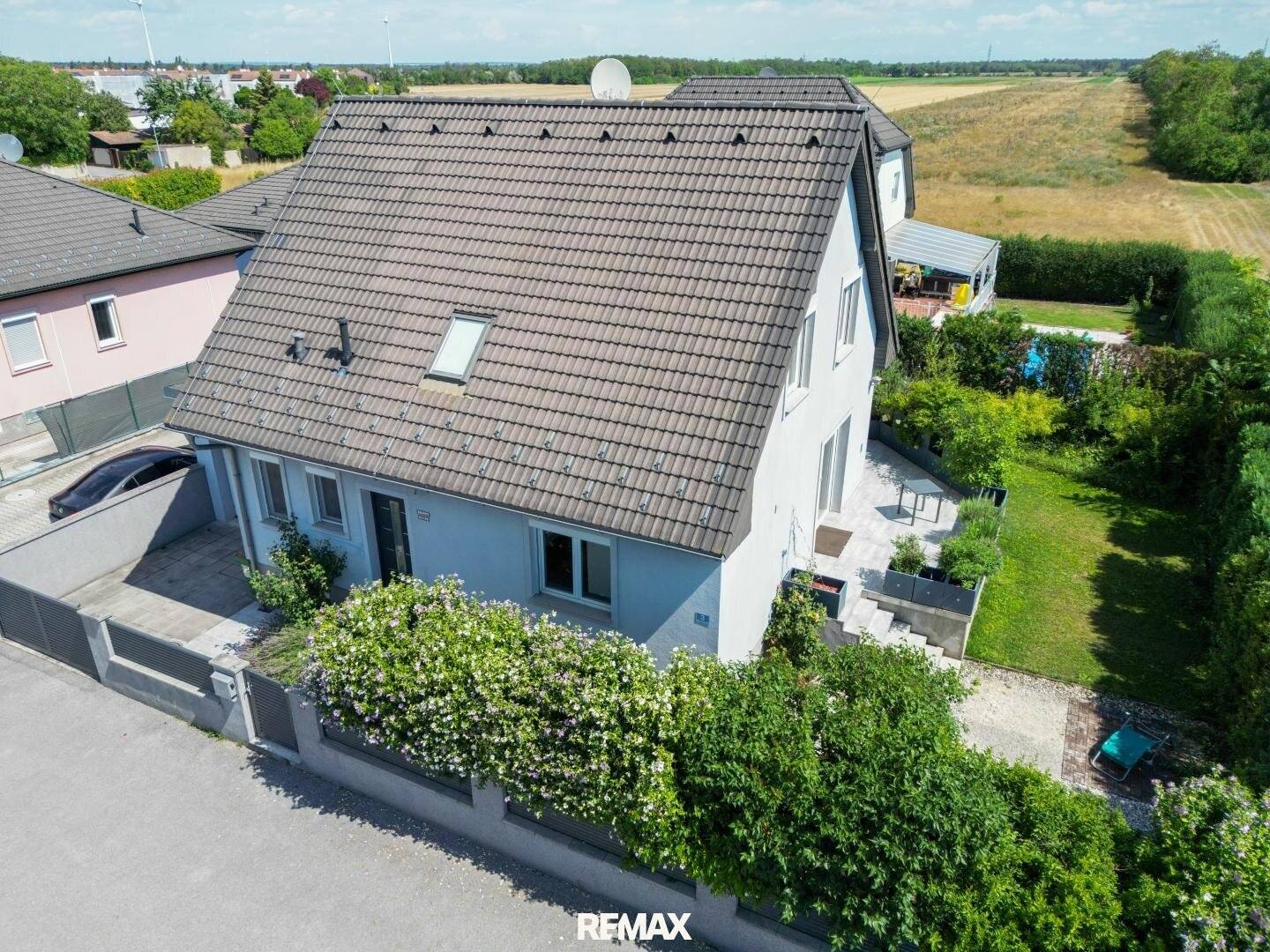 Modernes Einfamilienhaus in ruhiger Grünlage