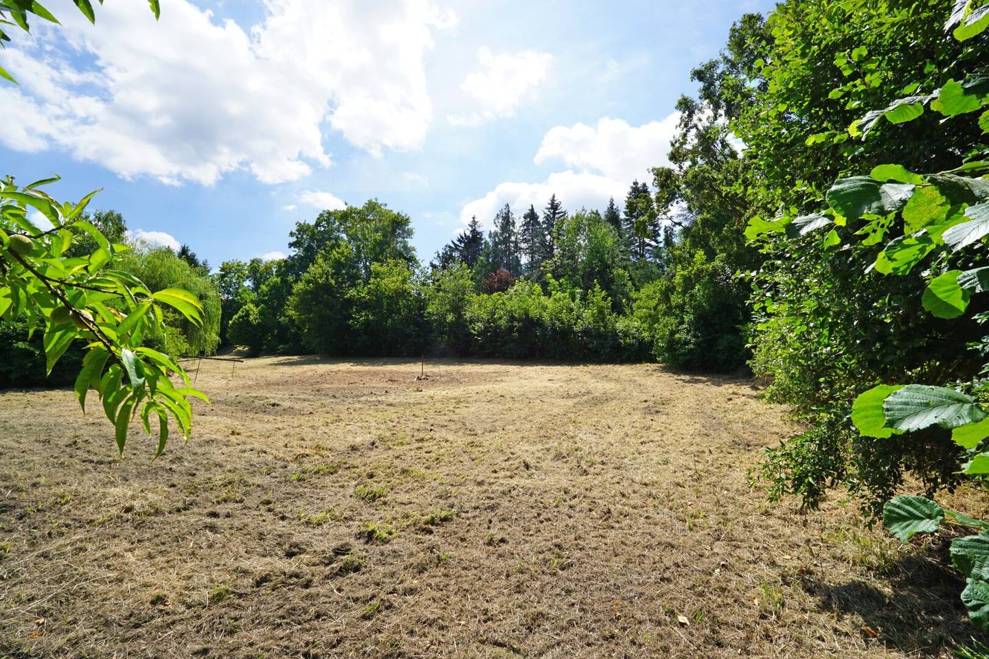 Baugrundstück in zentraler Ruhelage in Pressbaum - Aufschließung schon bezahlt!