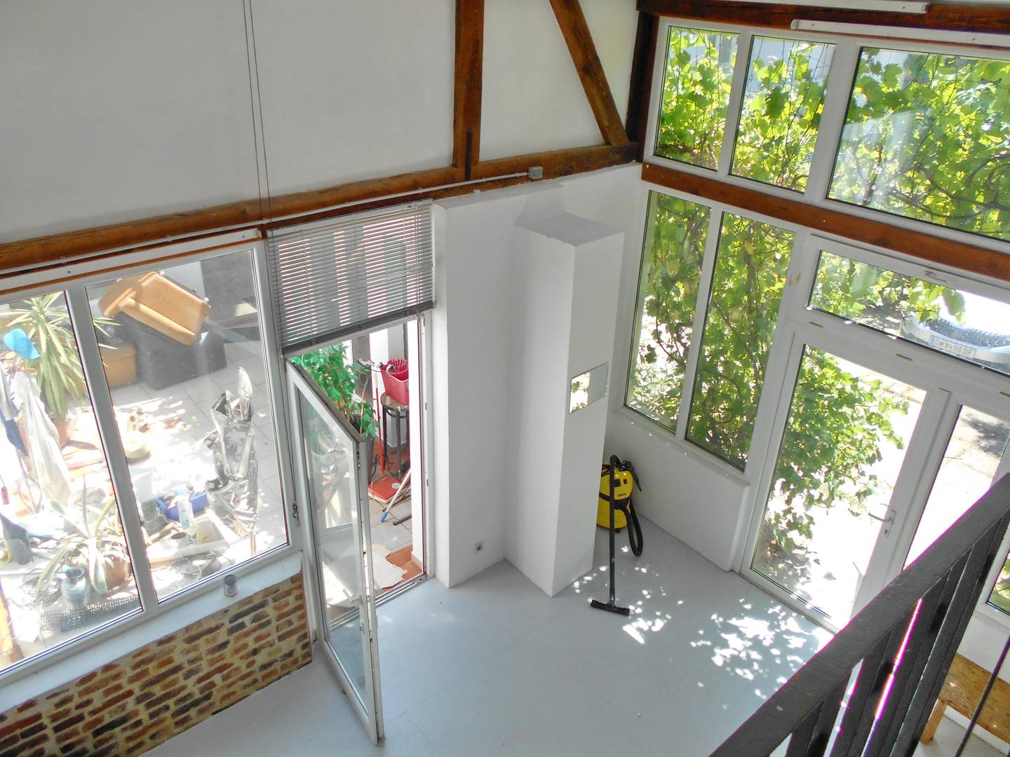 Renovierte Familienwohnung mit großem Garten und Loggia