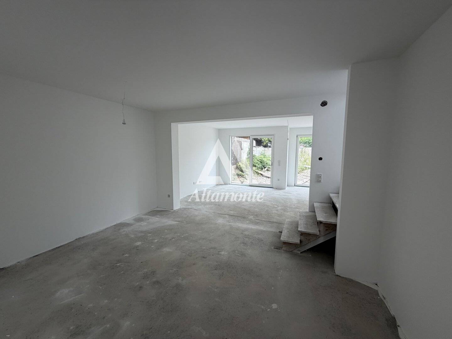 Neues entsteht in 1230 Wien – Moderner Neubau in Fertigstellung