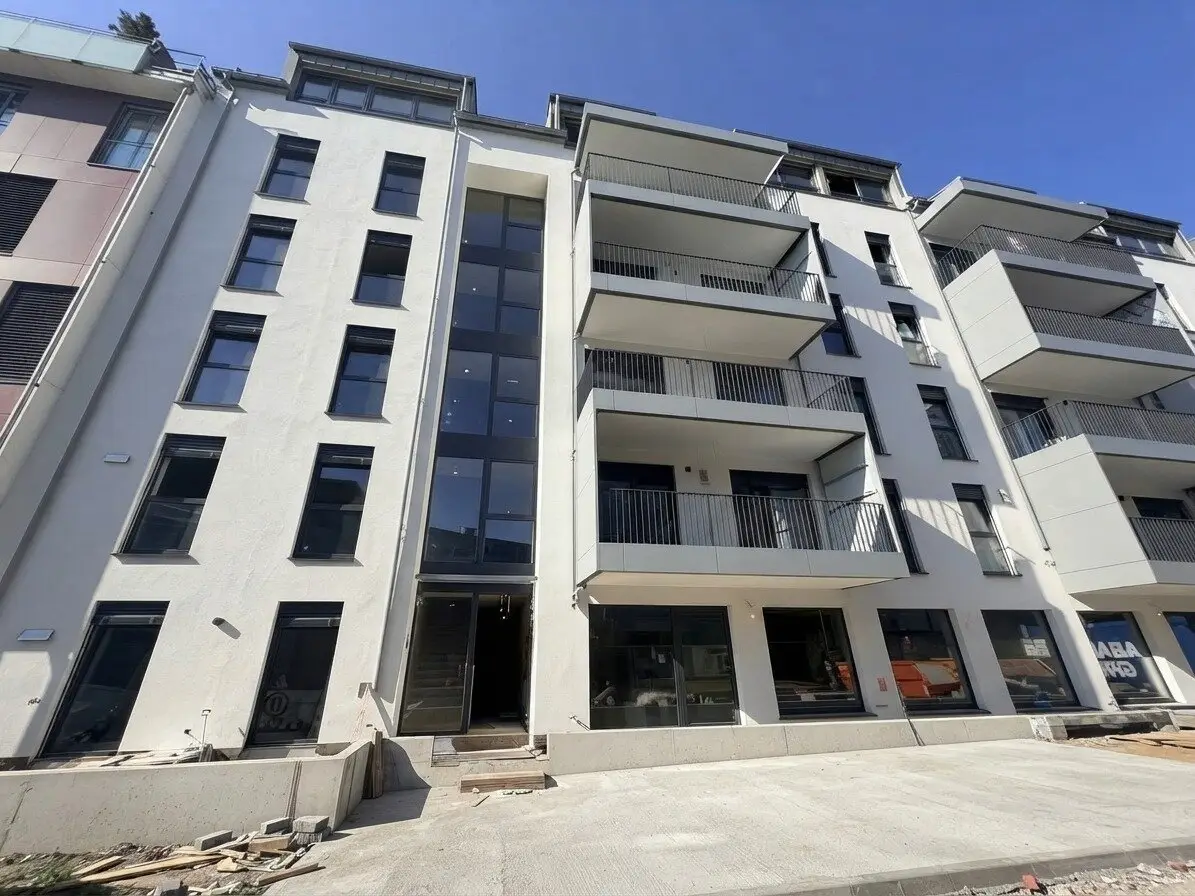 Living with private garden quiet family-friendly and still in the heart of the city PILLmein New build First occupancy