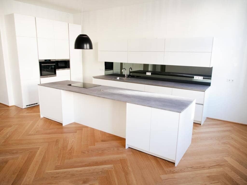 Viennese old building in perfection – Exclusive living with style  /// Near Schottenring-Börse-Rudolfspark