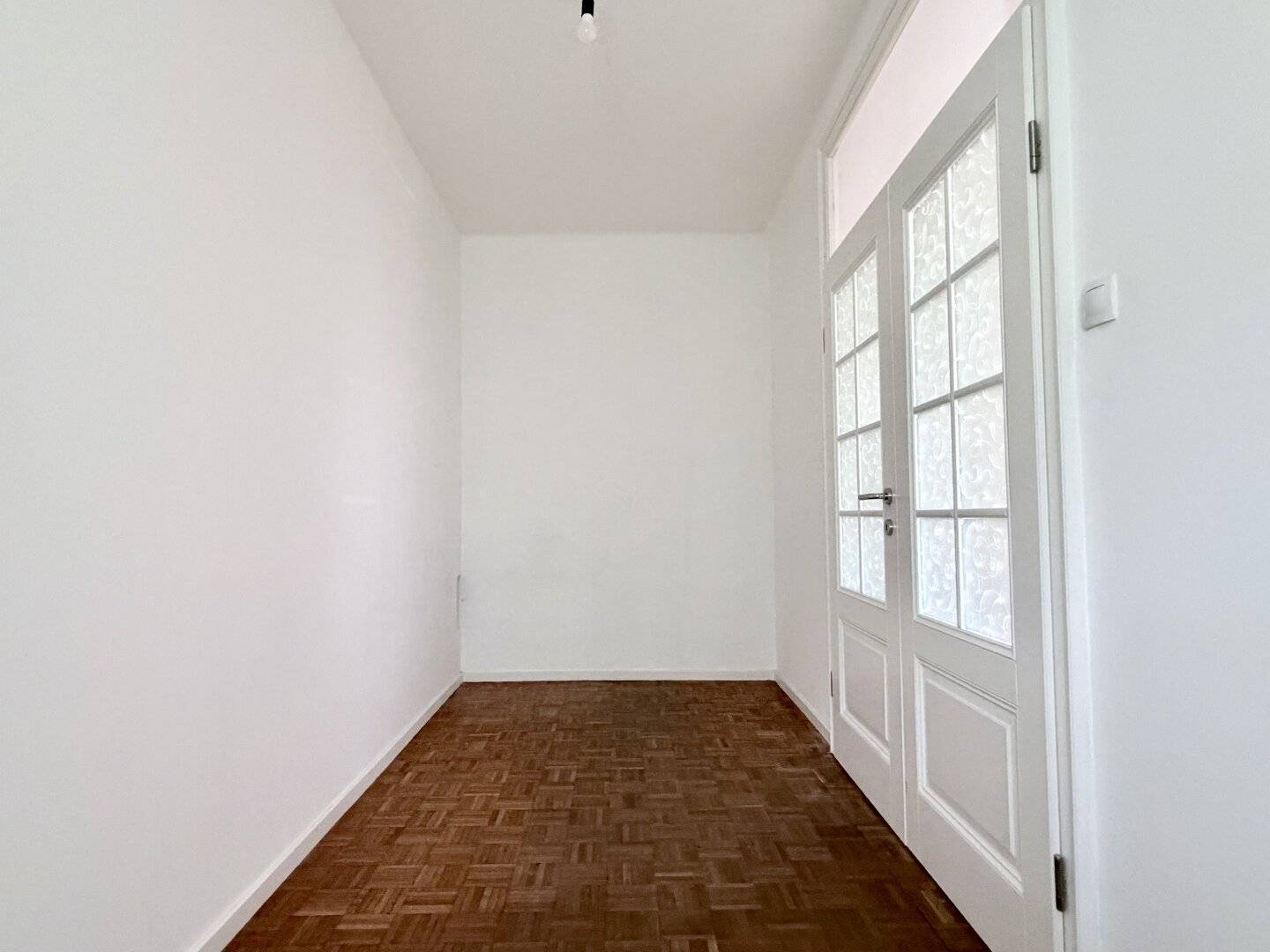 Charming 3-room apartment with balcony in absolute quiet location