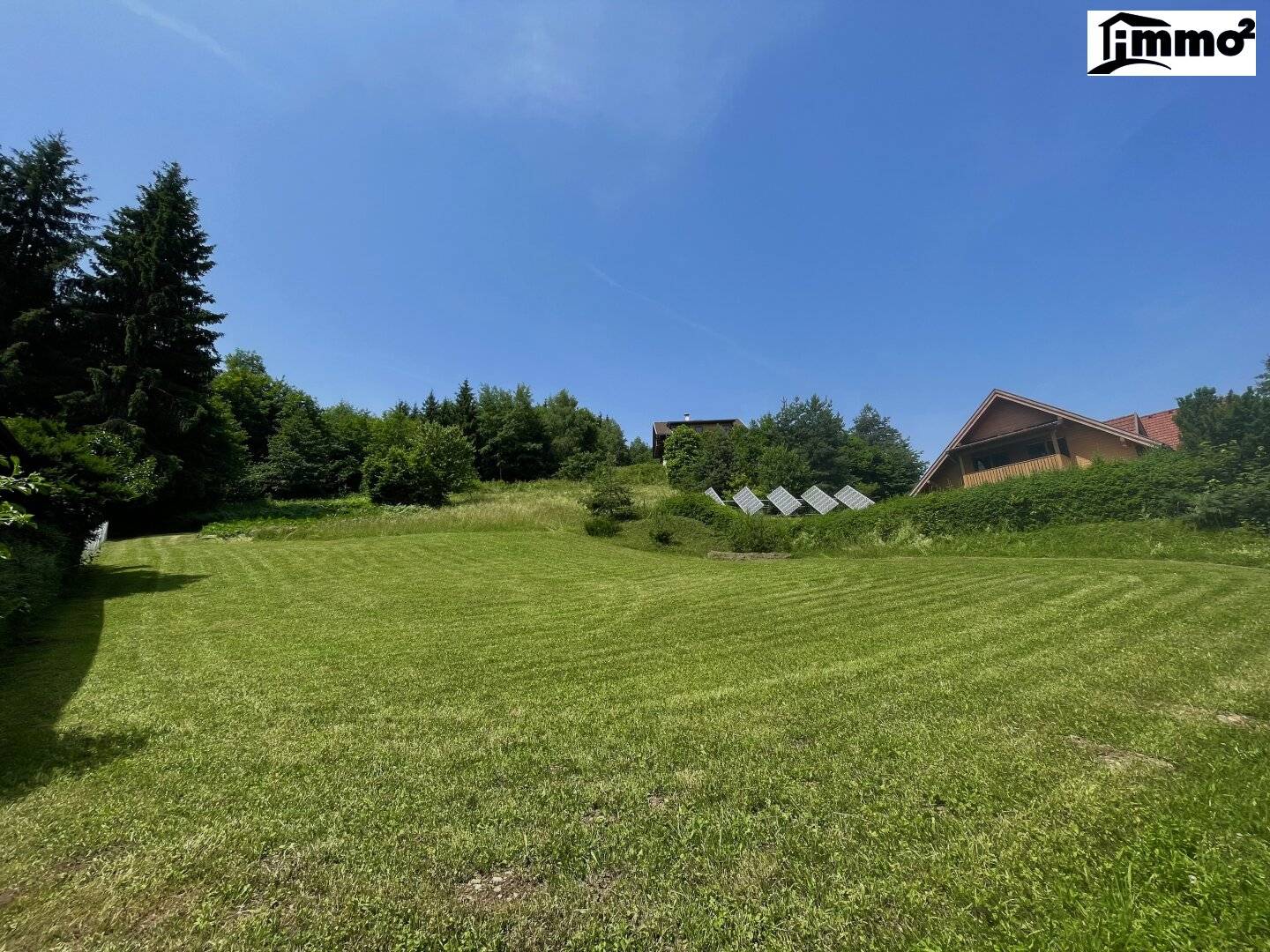 There are many plots. But few like this. One of the last opportunities in an absolute quiet location above the Wörthersee