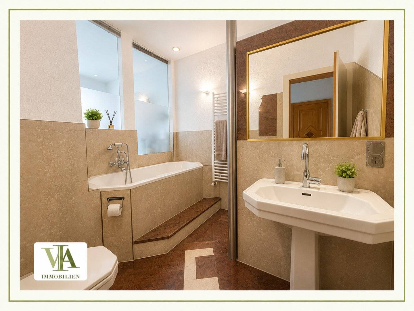 Bright and spacious 4-room apartment with a total of approx. 87 m² usable area in Leopoldstraße in Innsbruck for sale