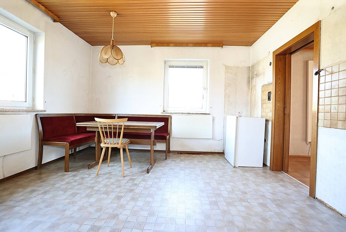 Sonnige Gartenlage auf großem Grundstück Familienwohnung