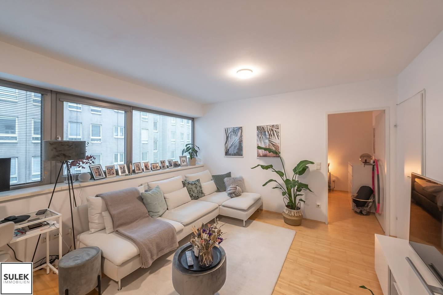 Cozy west-facing 2-room new building apartment in Kaiserstraße available from 01.12