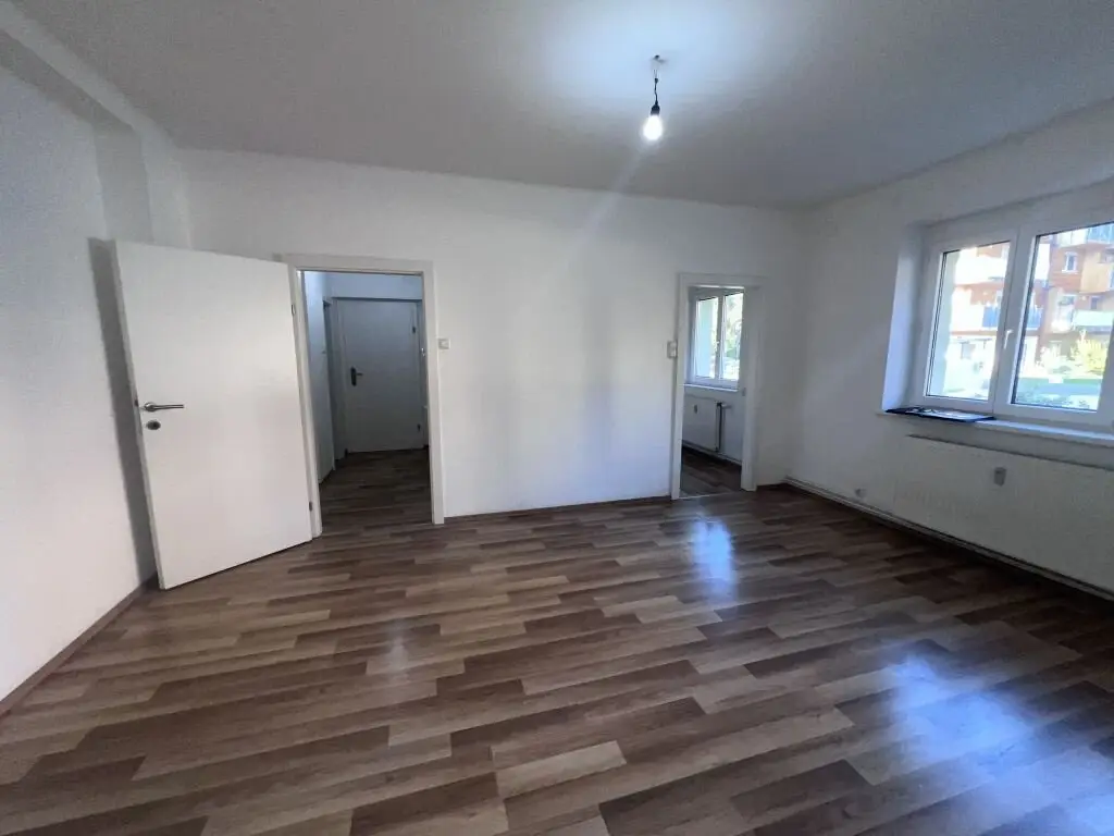 ++saubere Mietwohnung mit Balkon in Leoben ++