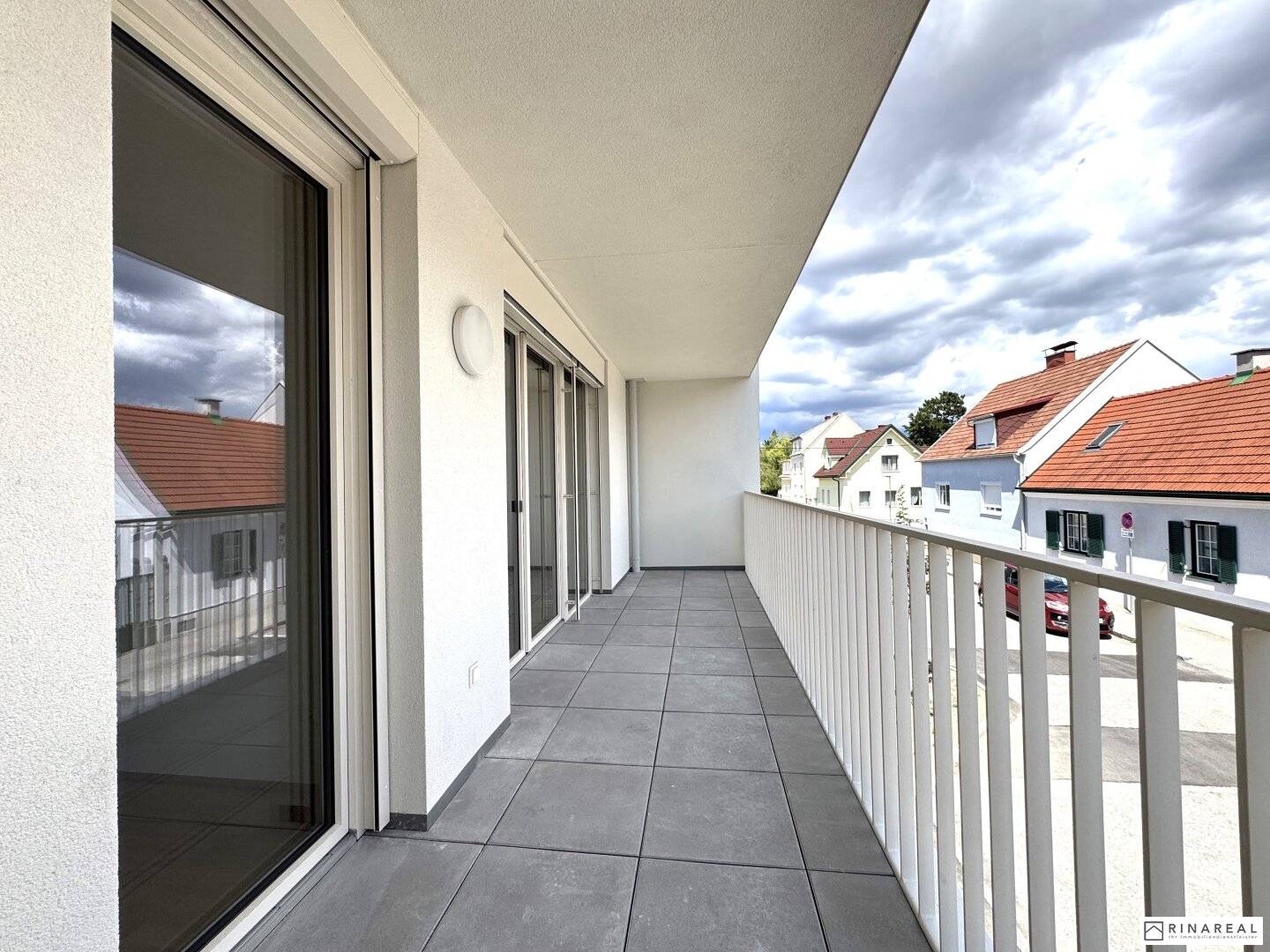 SCHULGARTENGASSE | Erstbezug - Gut geschnittene 2 Zimmer Wohnung | Loggia | Einbauküche | Elektr. Beschattung | Optional: Tiefgaragenstellplatz