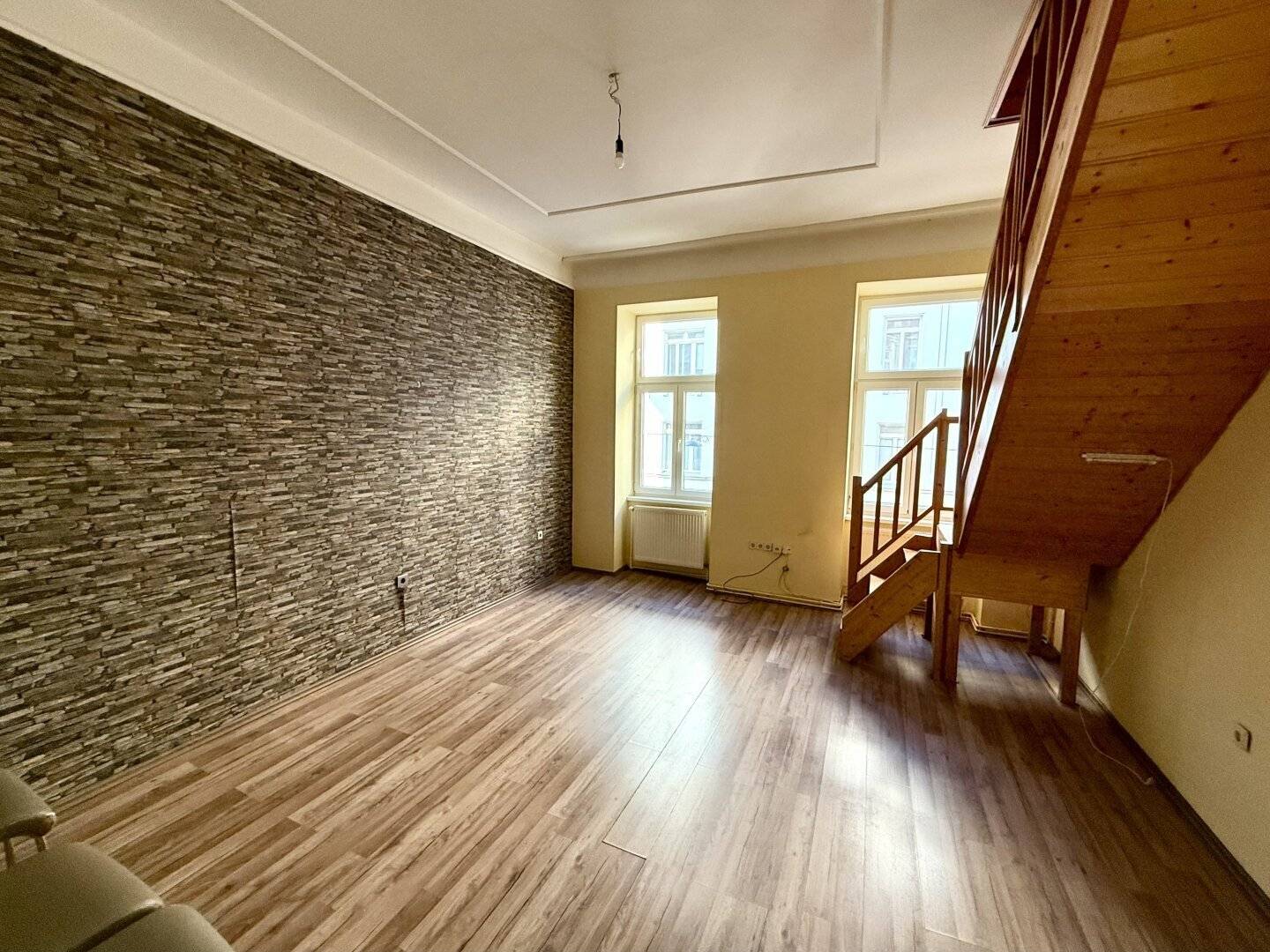 Maisonette apartment near Schloss Belvedere and Botanical Garden