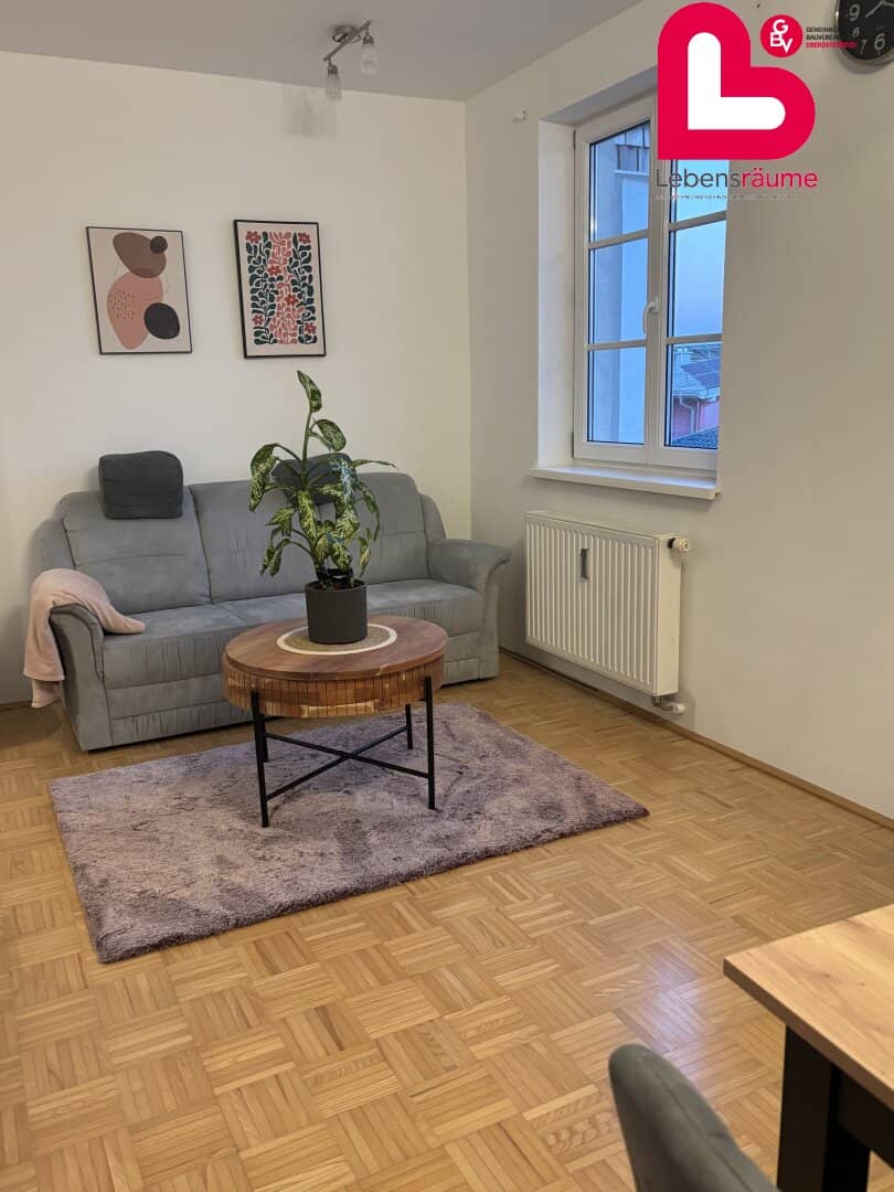 Schöne 2-Zimmer Wohnung mit Veranda