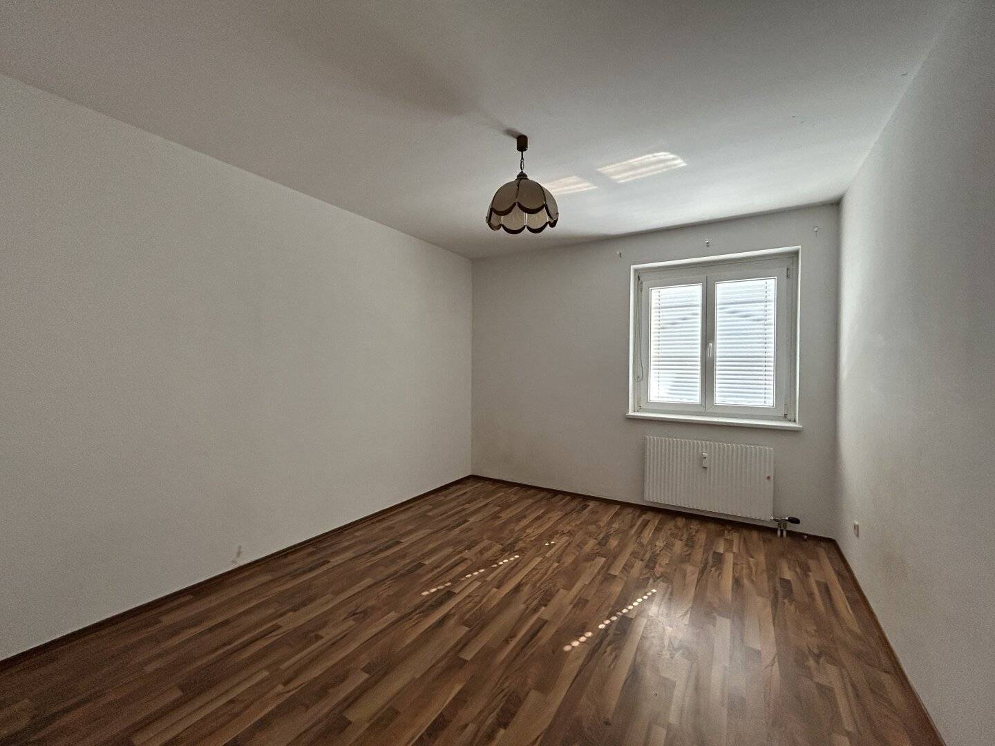 DREAM HOME OWNER OCCUPIED 4 ROOM APARTMENT IN REICHRAMING