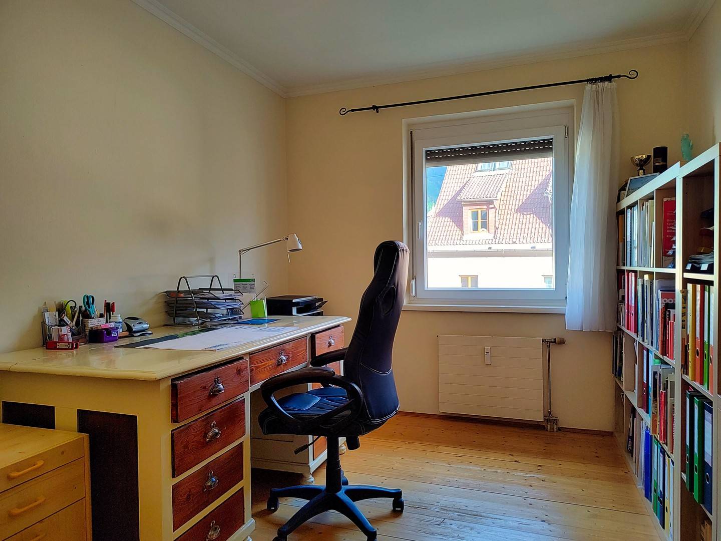 Well maintained Wohnung with large garden and loggia