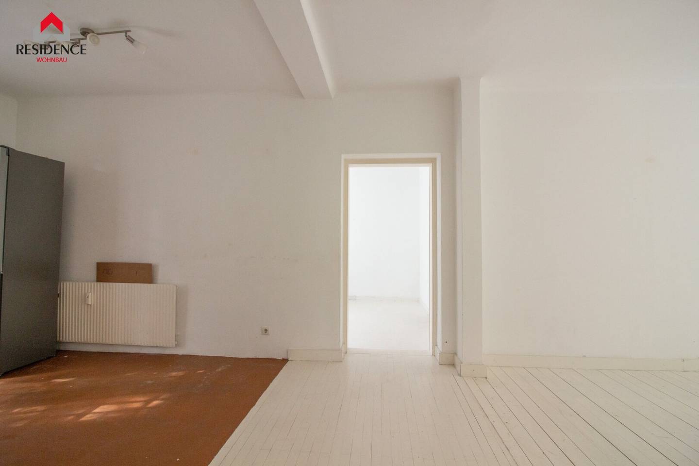 großzügige 4-Zimmerwohnung mit Dachterrasse in Nonntal zu vermieten