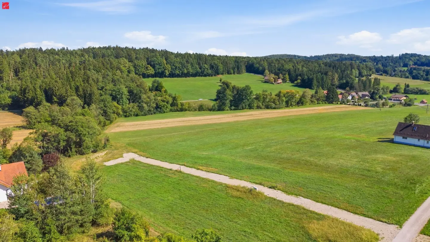 Sonniger Baugrund in idyllischer Ruhelage!