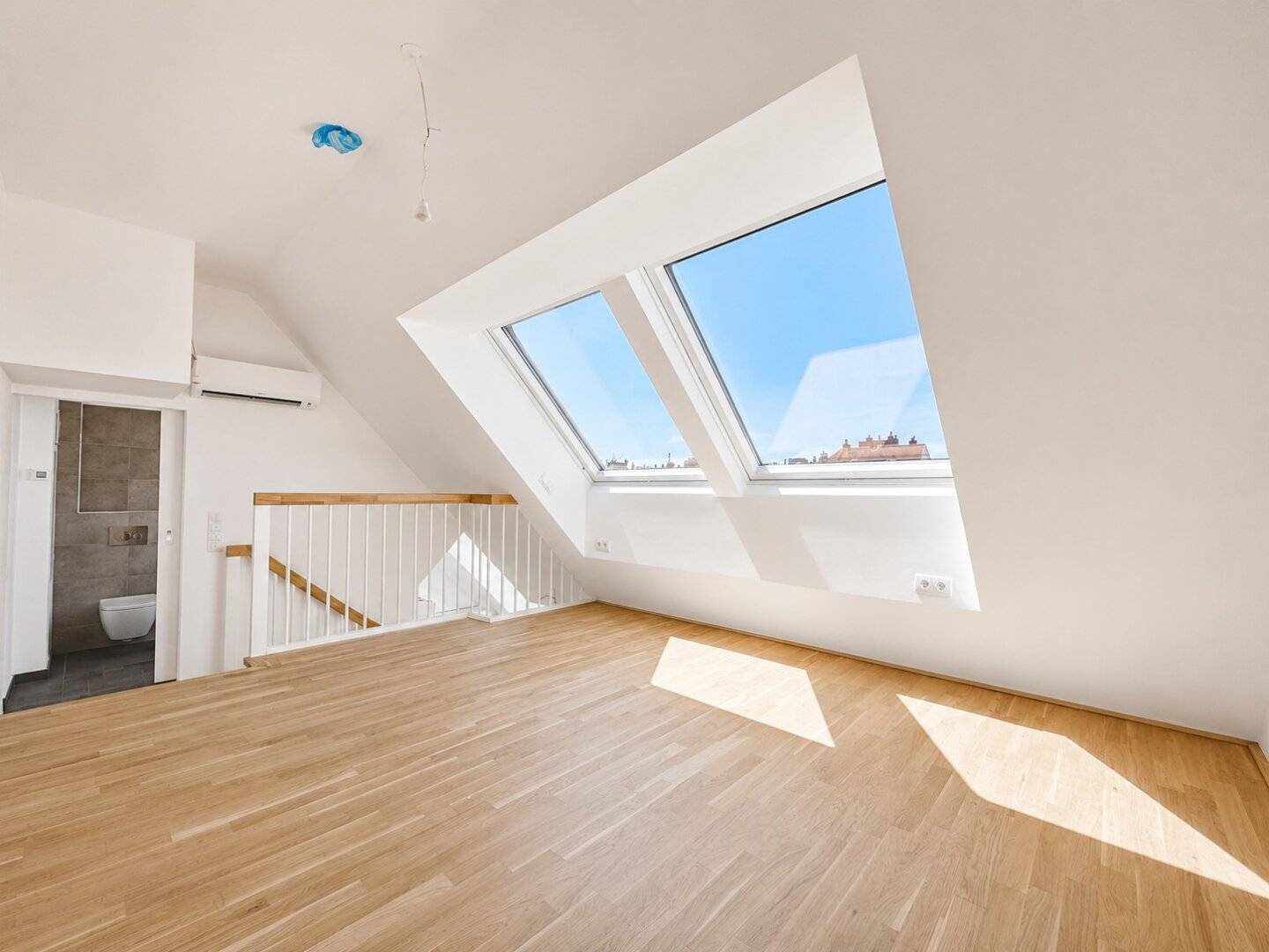 STEPHANSDOMBLICK - First occupancy - 2 rooms - approx. 51 m² living area - Kitchen included - AIR CONDITIONING