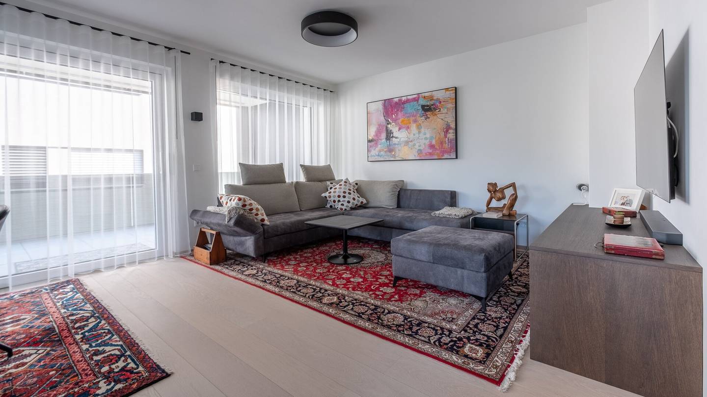 LINZ GRÜNDBERG. STYLISCHE WOHNUNG MIT DESIGNELEMENTEN