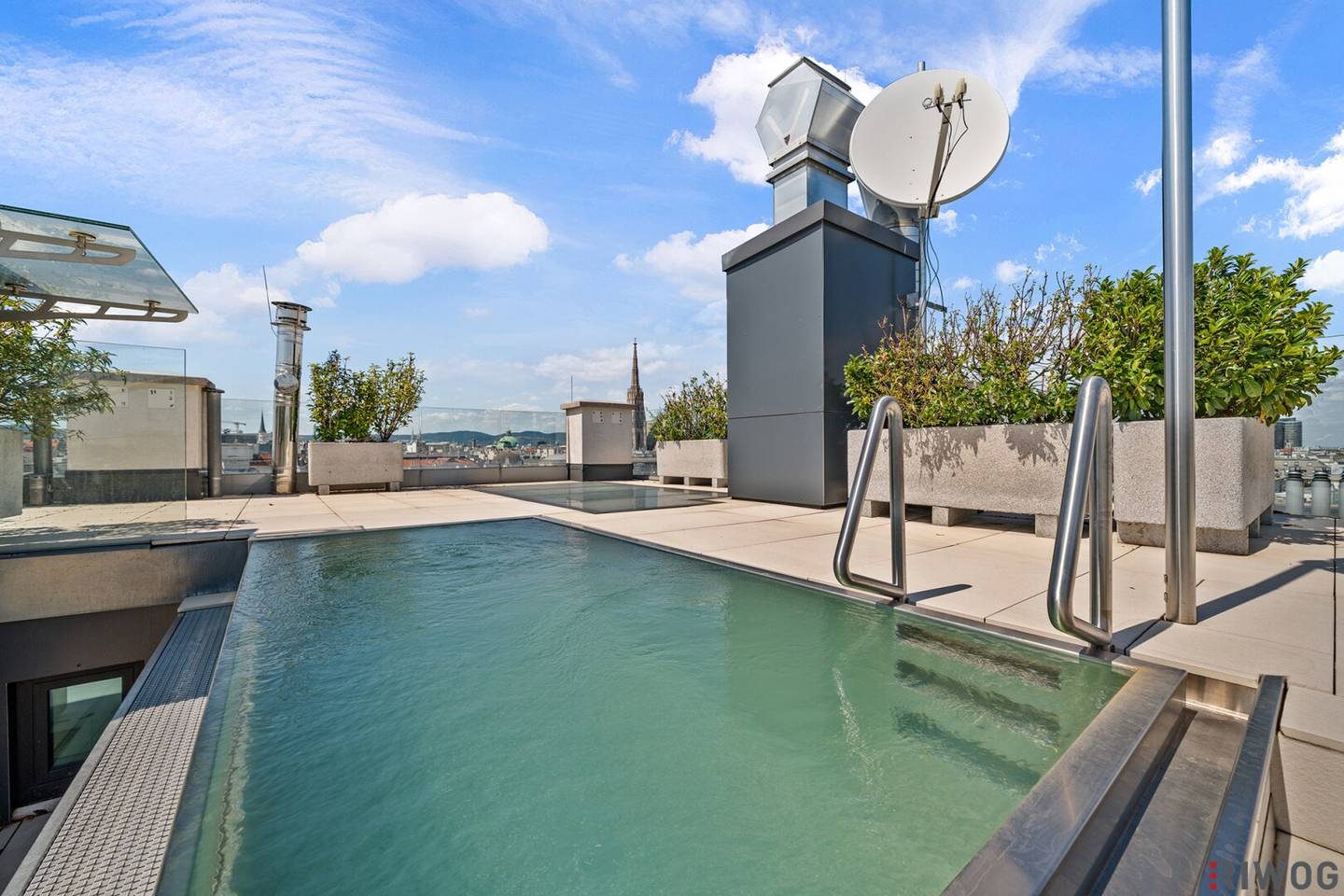 High-End Luxury 3 Min. vom Stephansplatz (Virtual Tour) | 360° Dachterrasse mit Pool | Sauna | Stadtpark ums Eck | 1 Min. zur Staatsoper