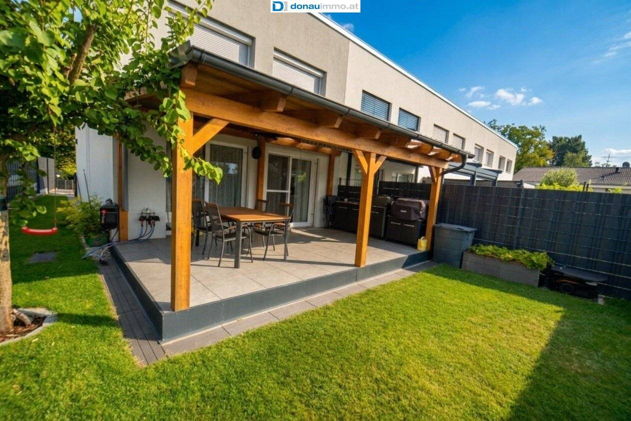Junges 4,5 Zimmer PASSIV-Eck-Reihenhaus mit 2er-Carport und vielen Extras in Traismauer