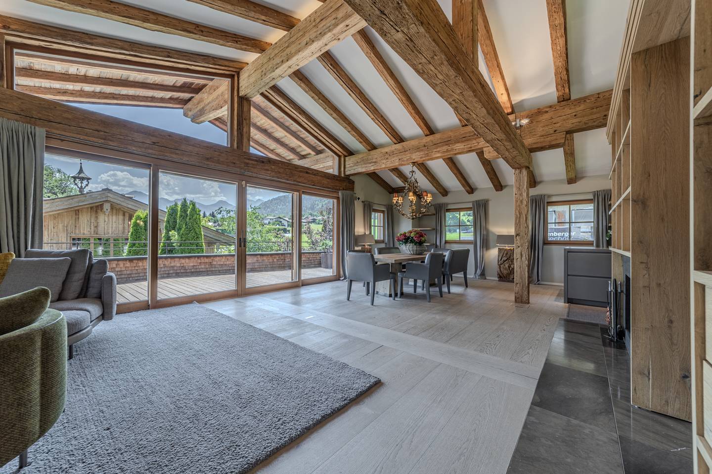 Ski in Ski out Wohnung mit privatem Spa und Garten