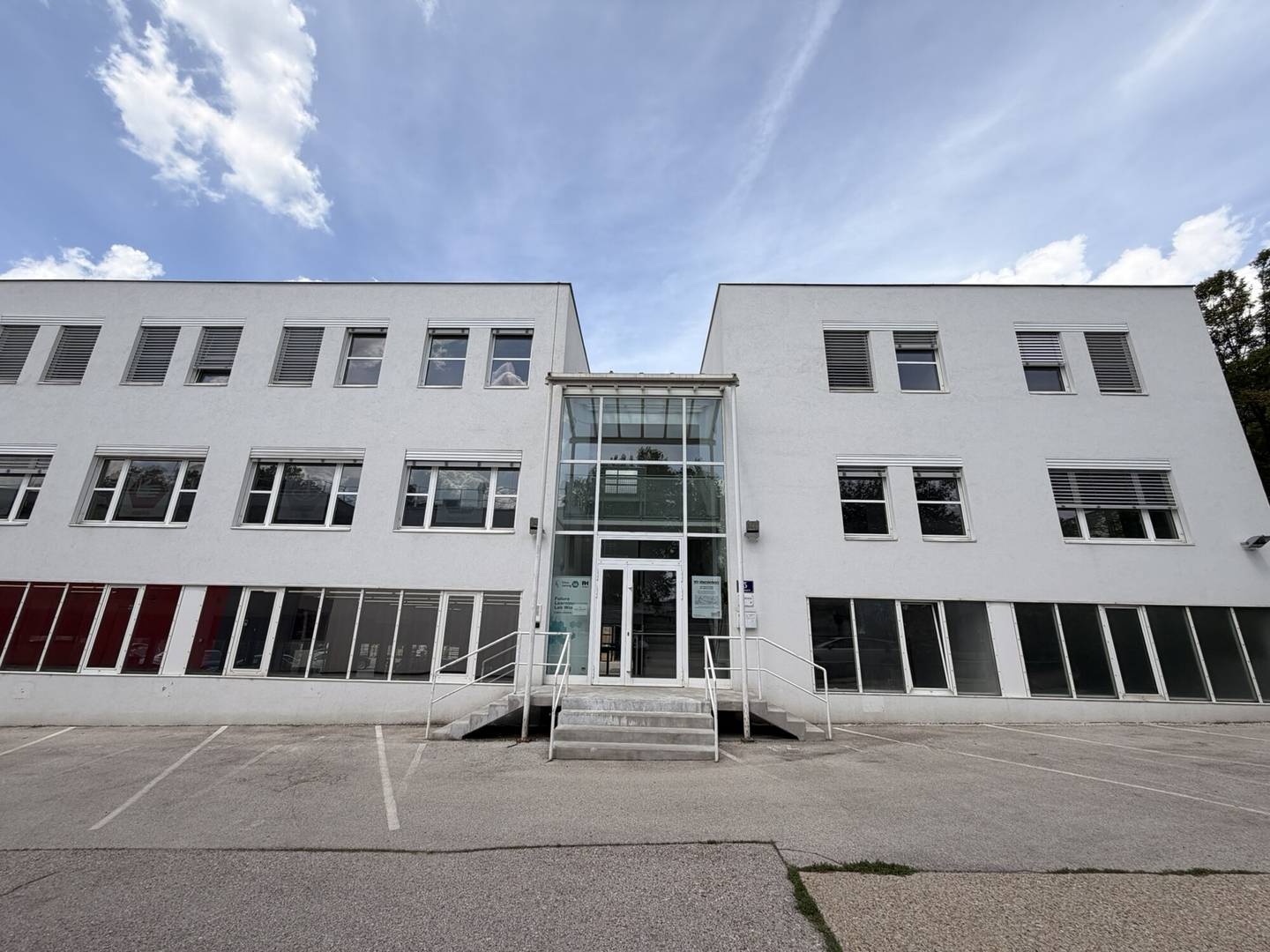 Lichtdurchflutete Wohnung in ausgezeichneter Lage