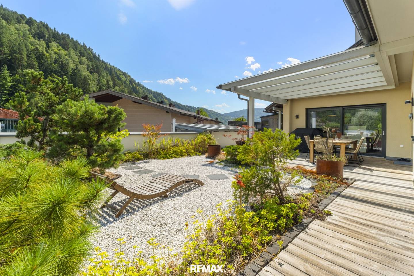 Spaciousness meets elegance - stylish living in Döbriach