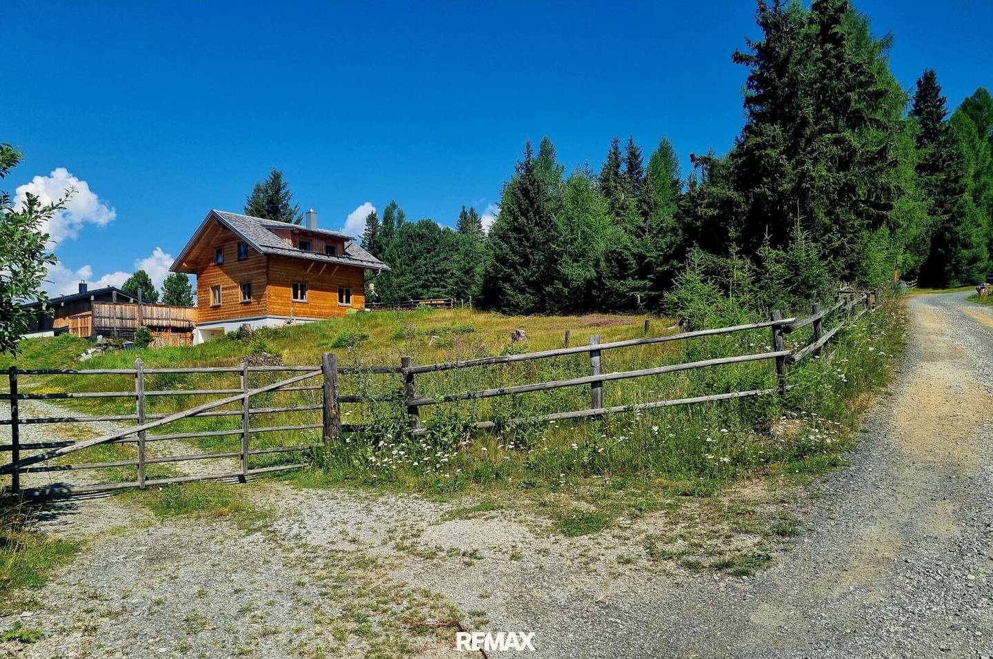 „Ihr Rückzugsort in den Bergen – Baugrundstück mit Freizeitwohnsitzwidmung auf der Stubeck-Sonnalm“