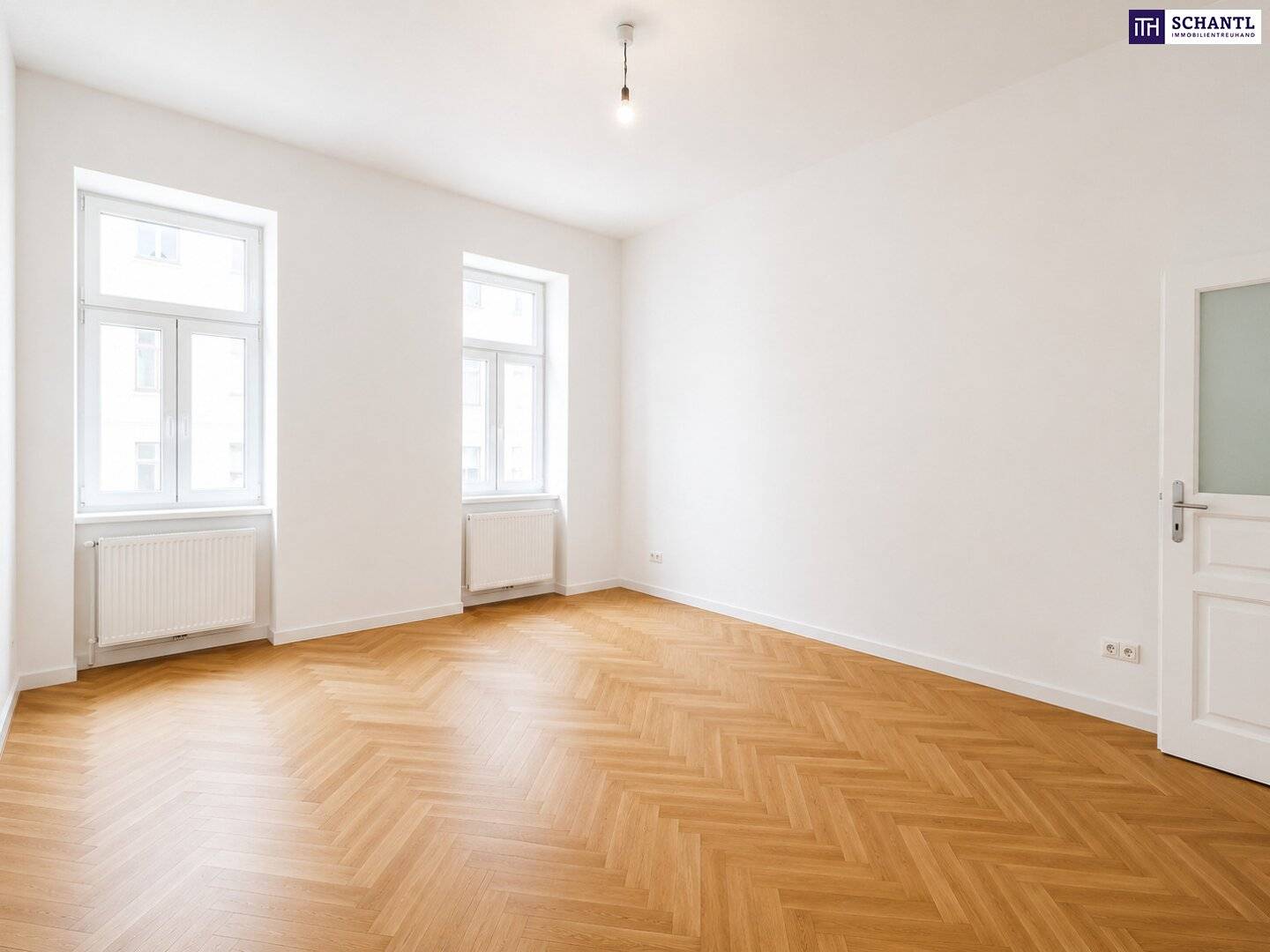 WOW!! DREAMLIKE FIRST OCCUPANCY AFTER HIGH-QUALITY RENOVATION NEAR BACHERPLATZ!