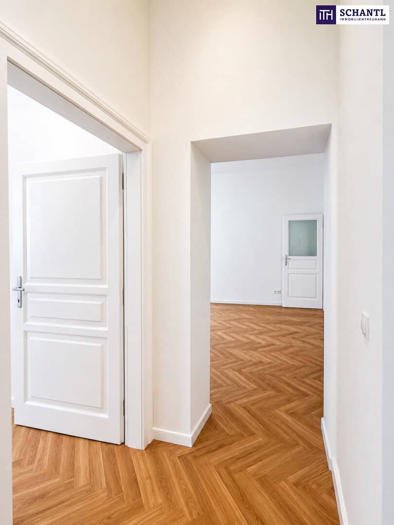 WOW!! DREAMLIKE FIRST OCCUPANCY AFTER HIGH-QUALITY RENOVATION NEAR BACHERPLATZ!