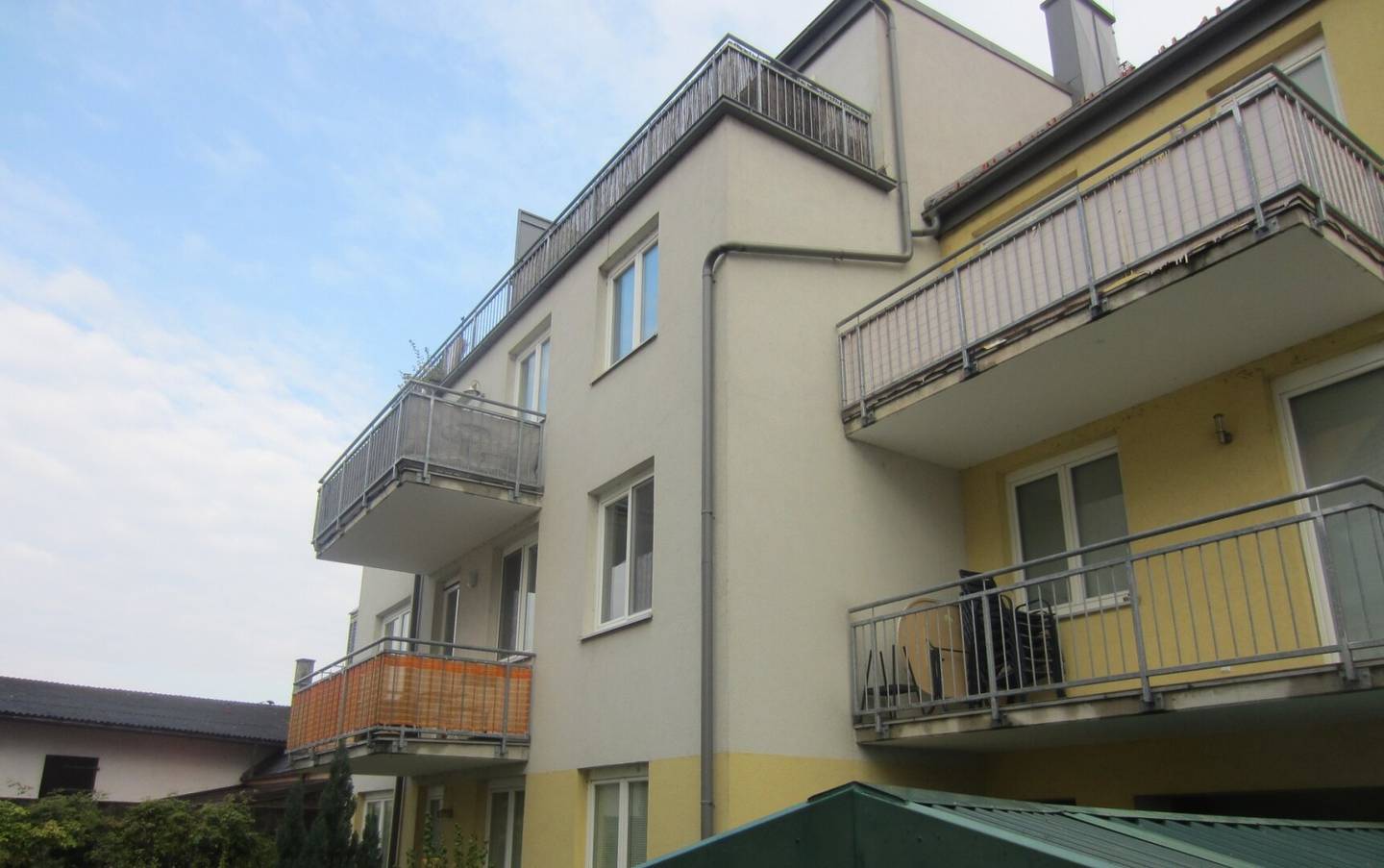3-room apartment with loggia