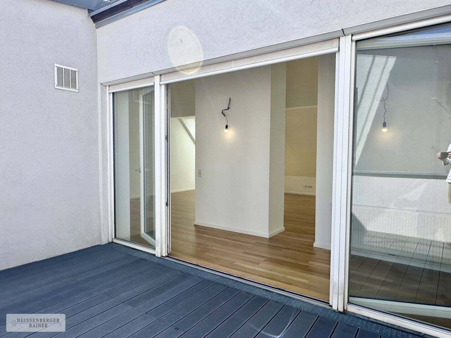 MARGARETENHOF /// PLATZ UND LICHT /// TOLLE DACHTERRASSENWOHNUNG