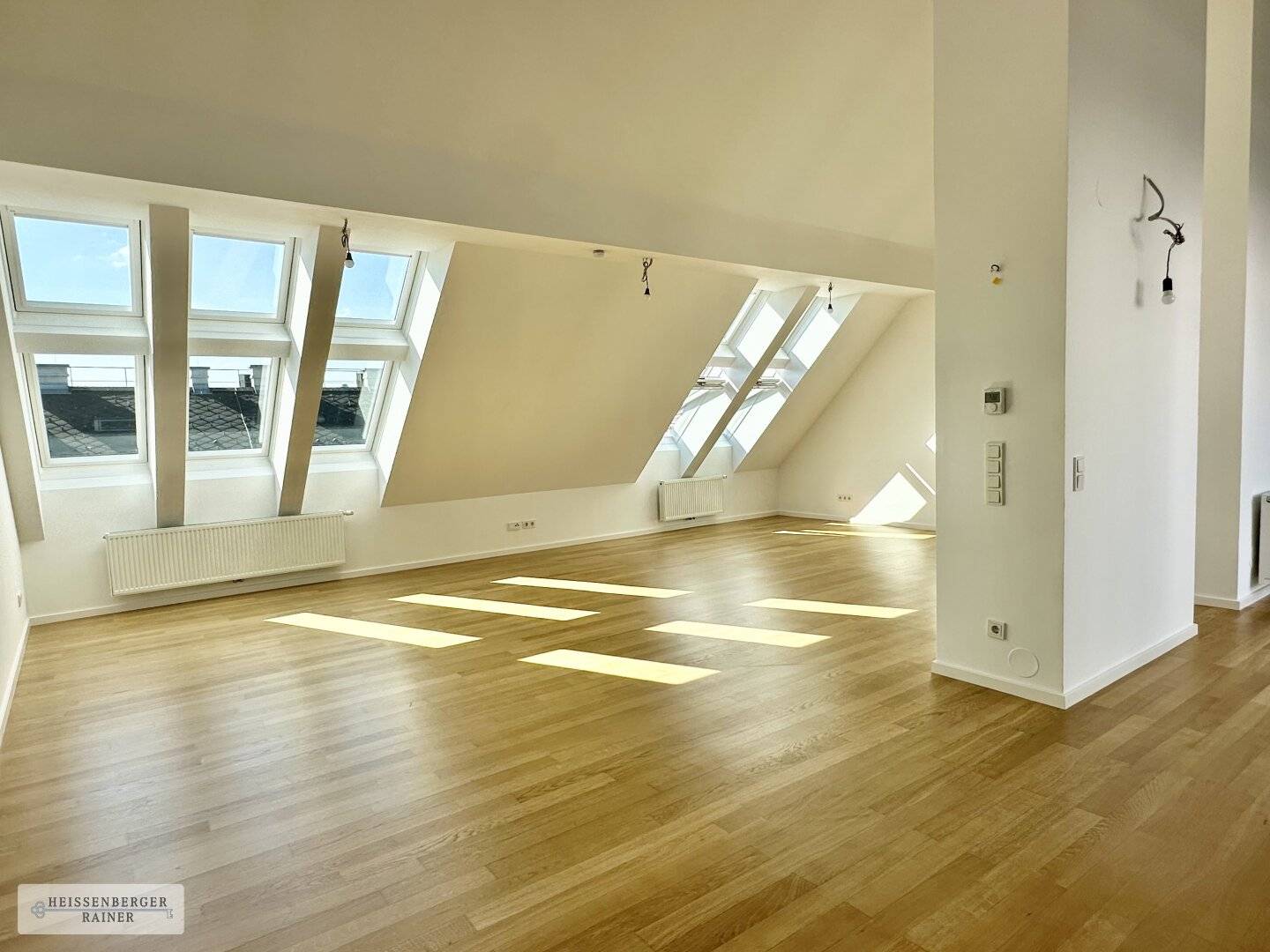 MARGARETENHOF /// LOTS OF SPACE AND LIGHT /// GREAT ROOFTOP TERRACE APARTMENT