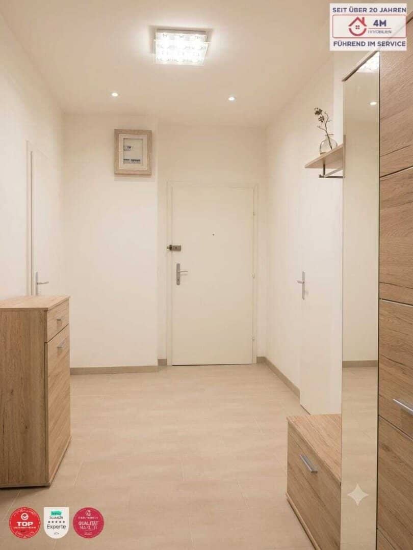Modernized top 2-room apartment with distant view &amp; loggia