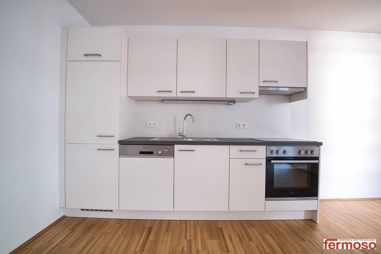 Modern 2-room apartment with loggia and underfloor heating in 1200 Vienna, 73.7 m²