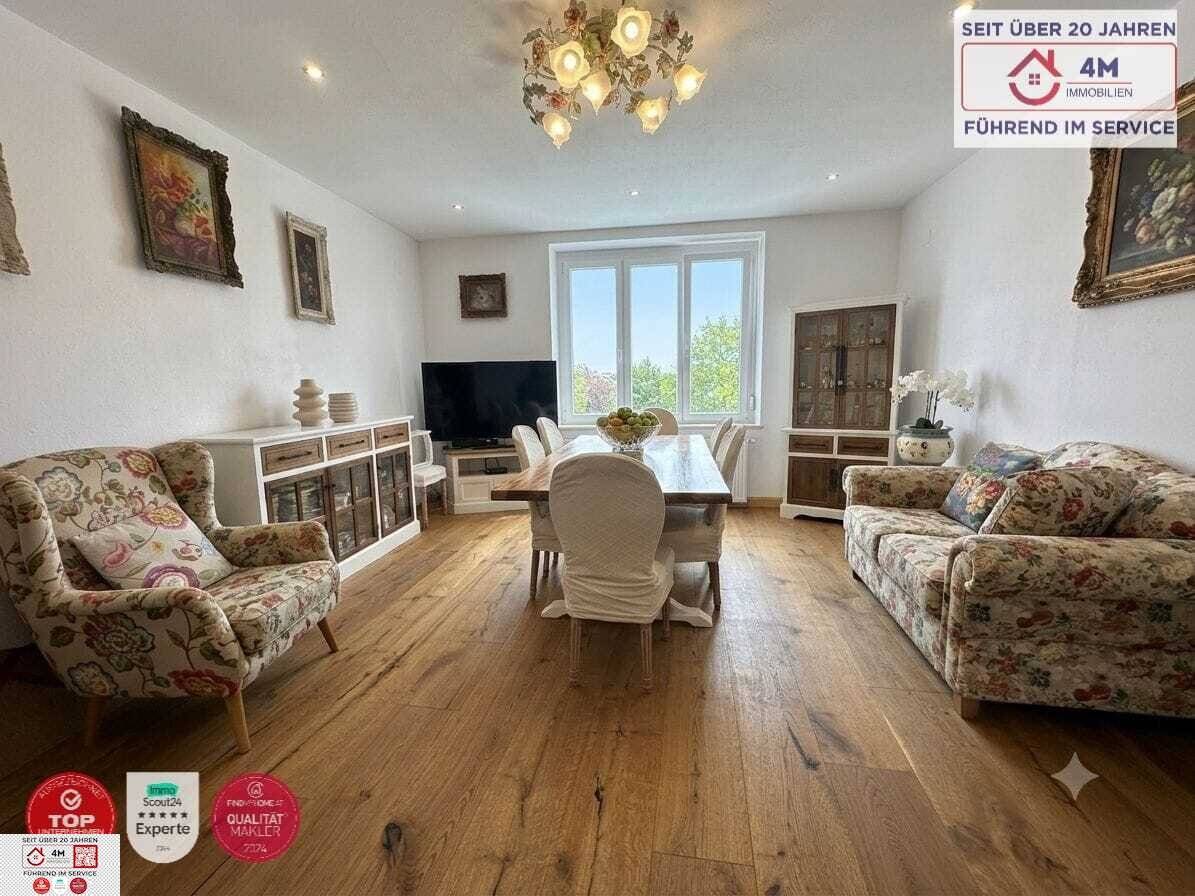 Quiet feel-good oasis near AKH (73m²): Renovated, car parking space, underfloor heating &amp; green courtyard!