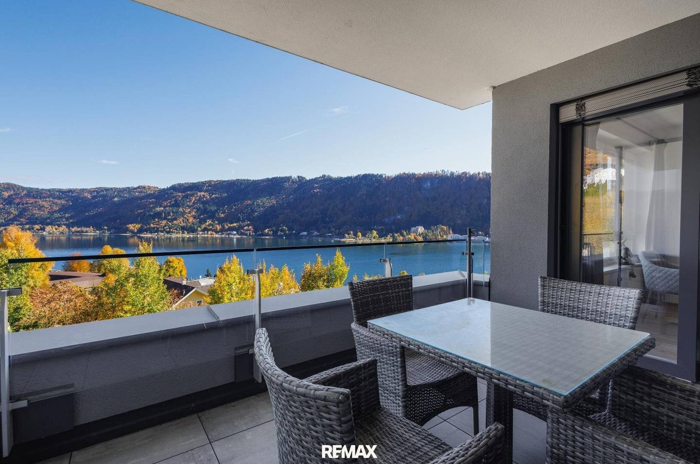 Dreamlike furnished 3-room apartment