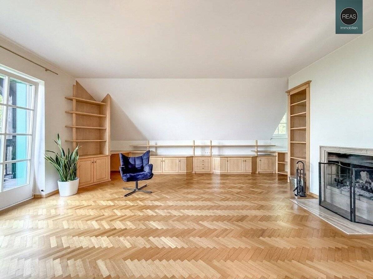 Provisionsfrei: The View - Breathtaking Maisonette Apartment with Panoramic View over Vienna! Parking Spaces Available!