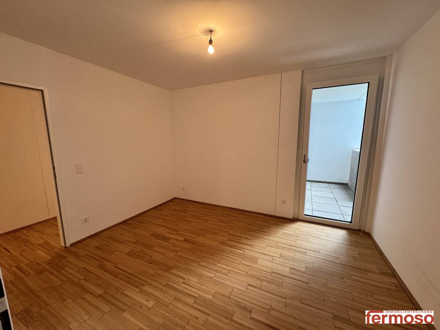 Modern 2-room apartment with loggia, underfloor heating and fitted kitchen in Vienna District 20
