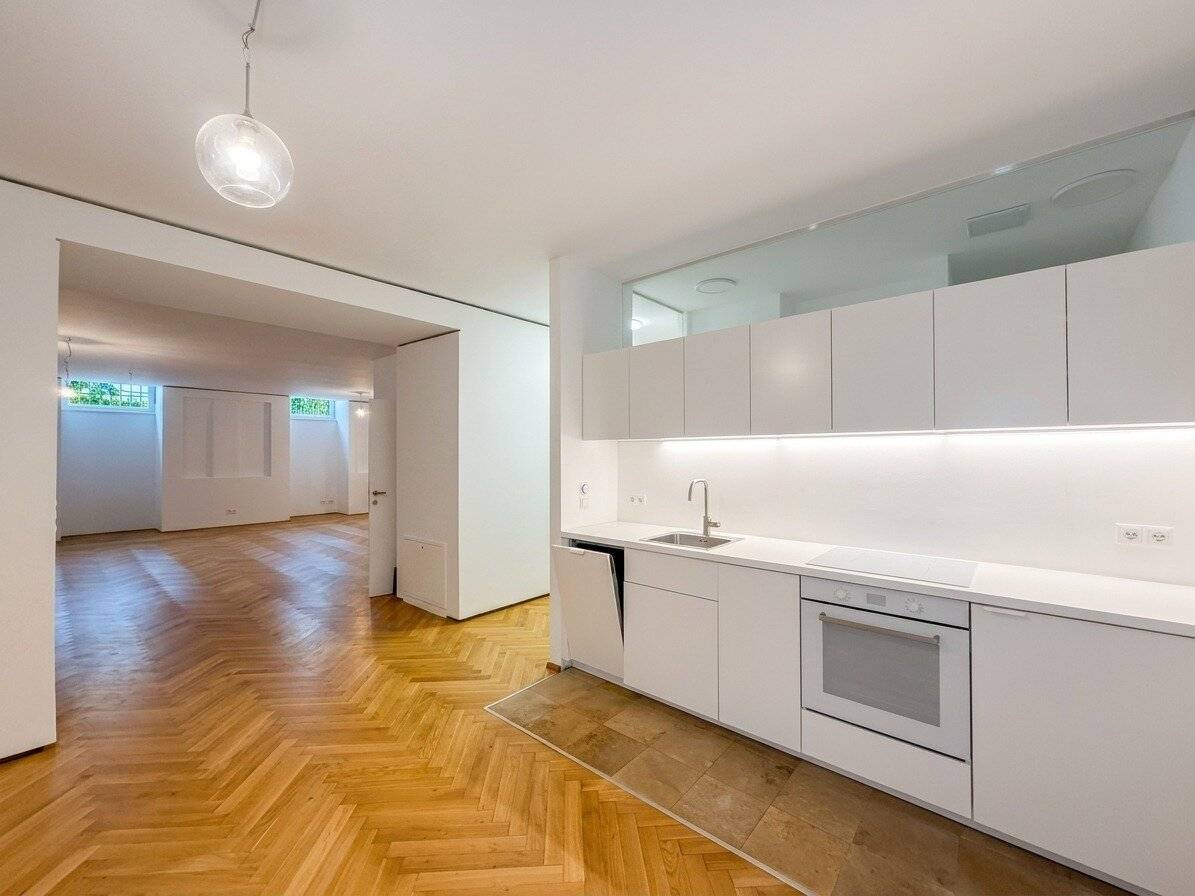 Attractive basement commercial space for your business idea – practice, beauty, massage, office, studio and much more