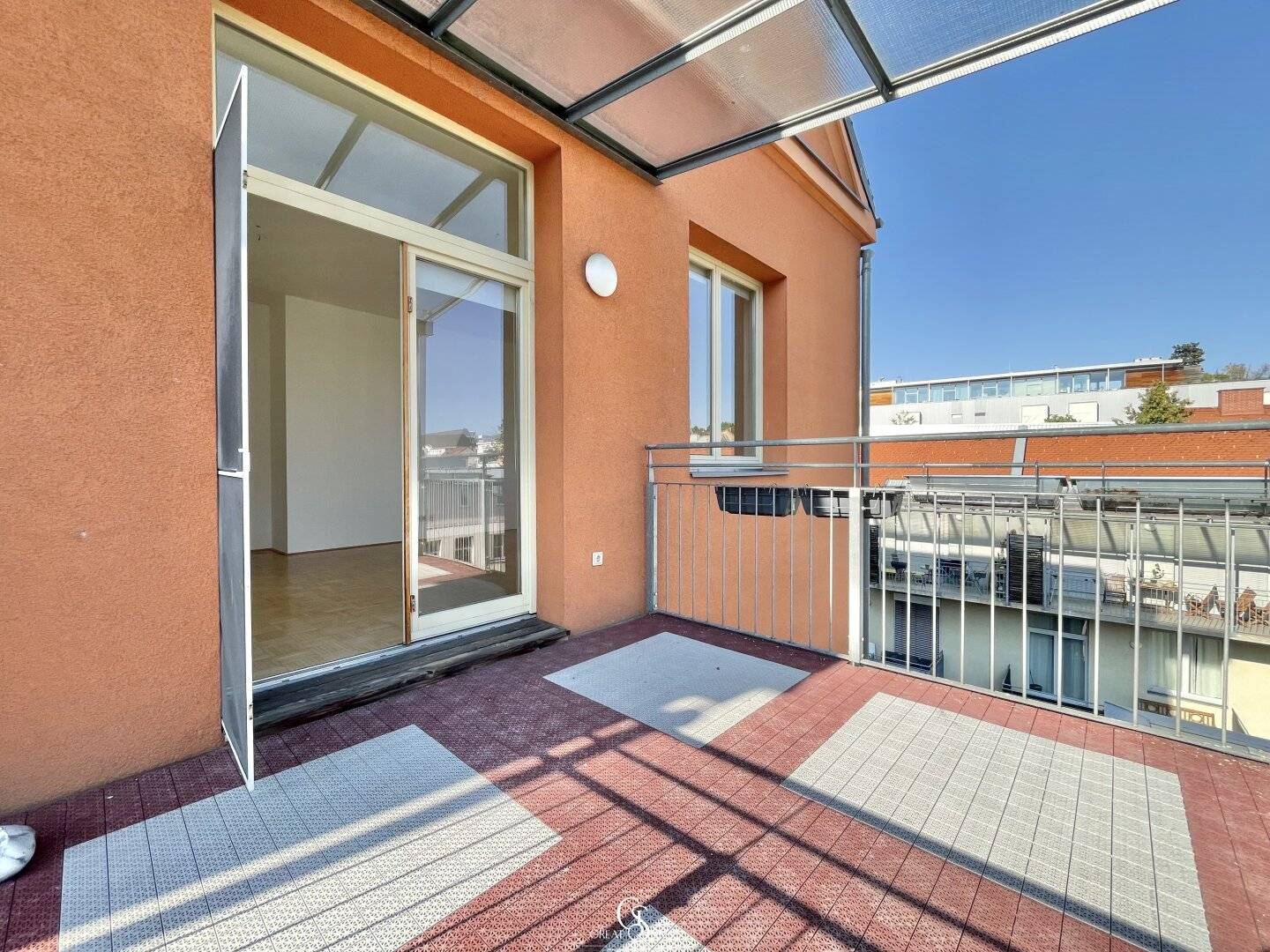 Attraktive 3-Zimmer-Wohnung mit Süd-Balkon und zwei Abstellräumen