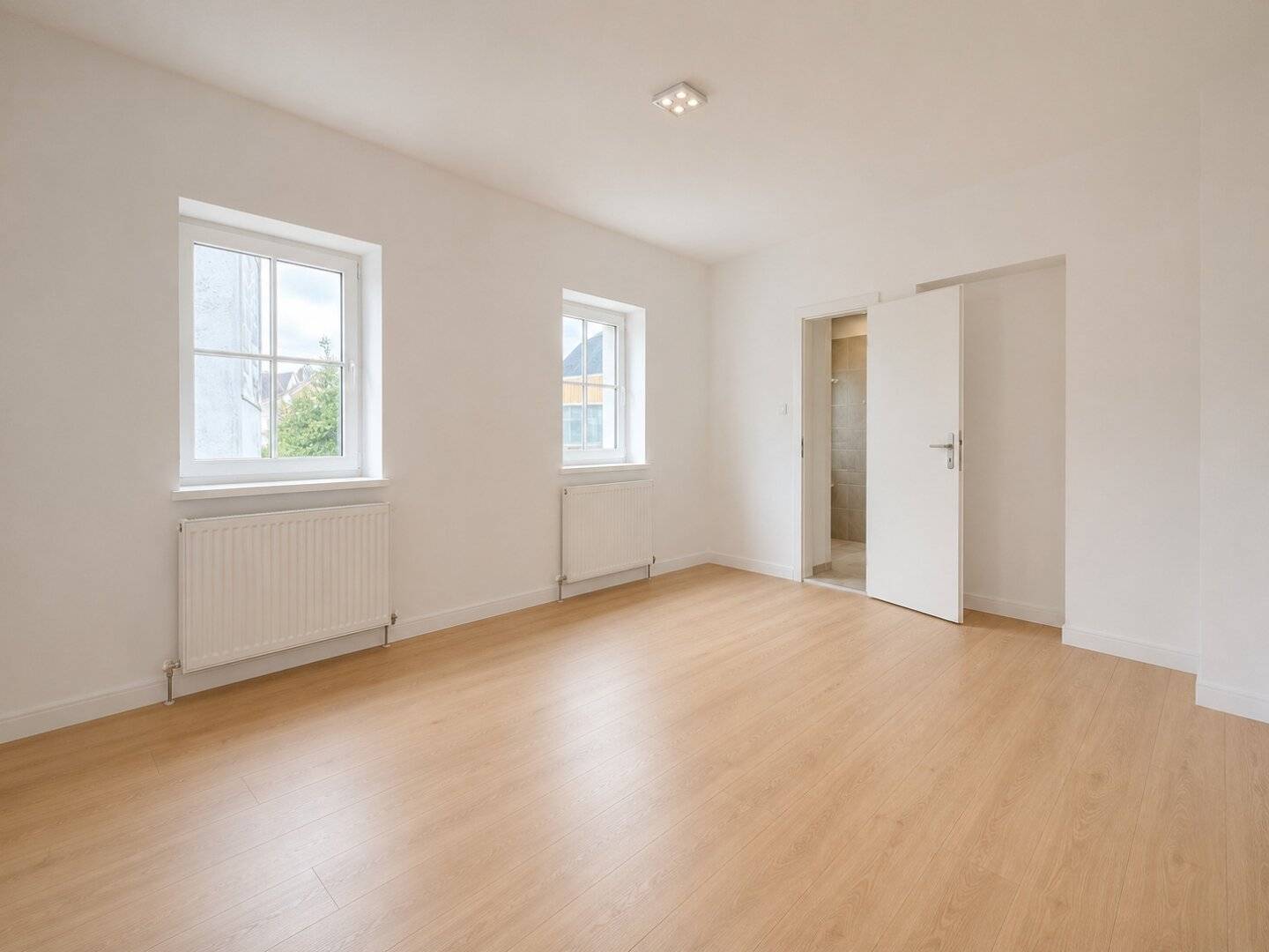 ALLES NEU! WG-Zimmer ab November