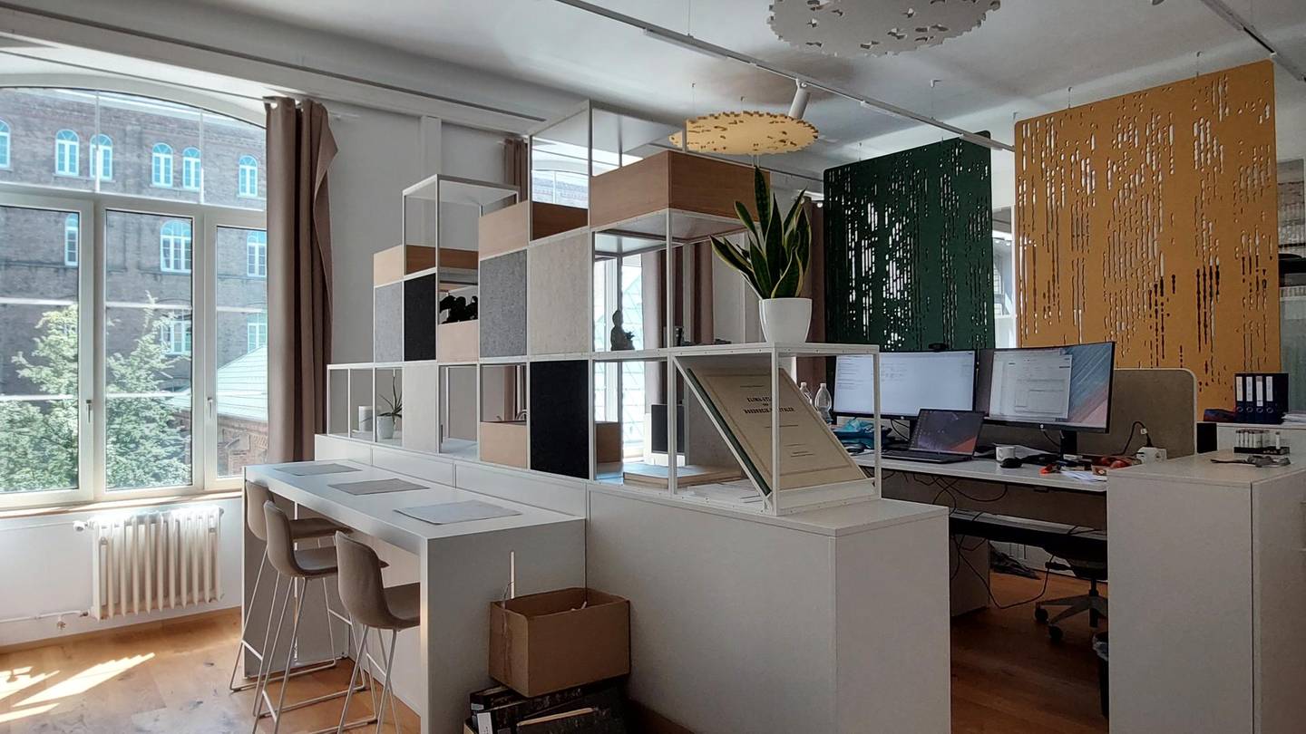 Bright rooms in the historic monastery grounds Apartment