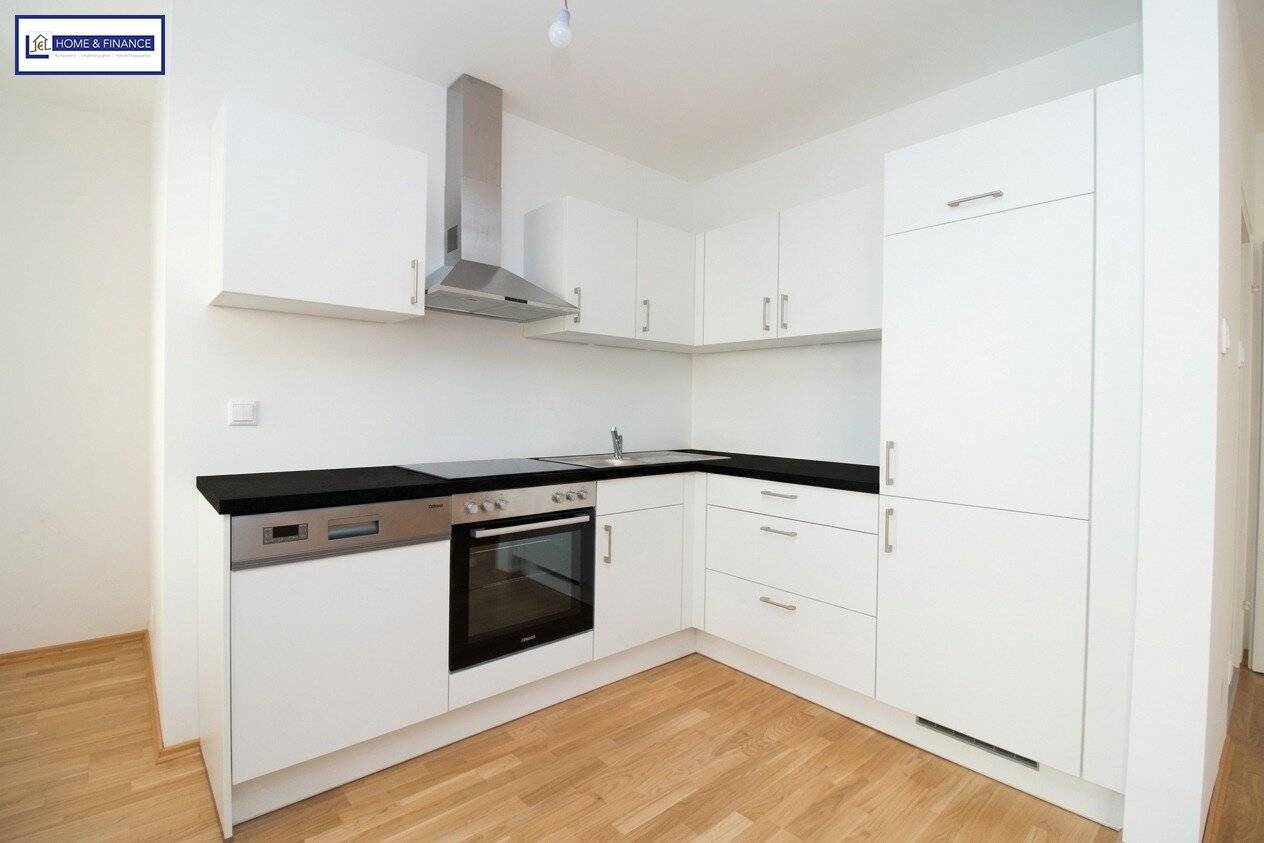 Neu renovierte 2 Zimmerwohnung