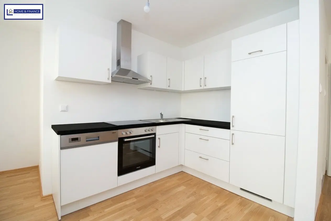 Neu renovierte 2 Zimmerwohnung
