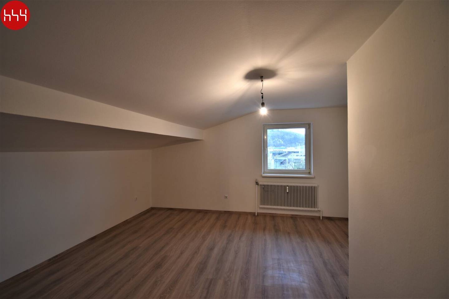 Renovated studio apartment on the 3rd floor